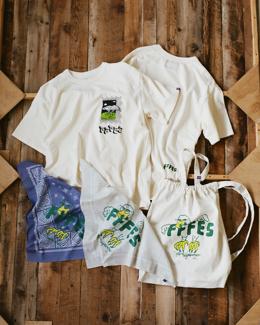 アート・デザイン・音楽 LIVING PROOF OUR WORLD THE NORTH FACE LIVING PROOF OUR WORLD THE NORTH FACE - メルカリ