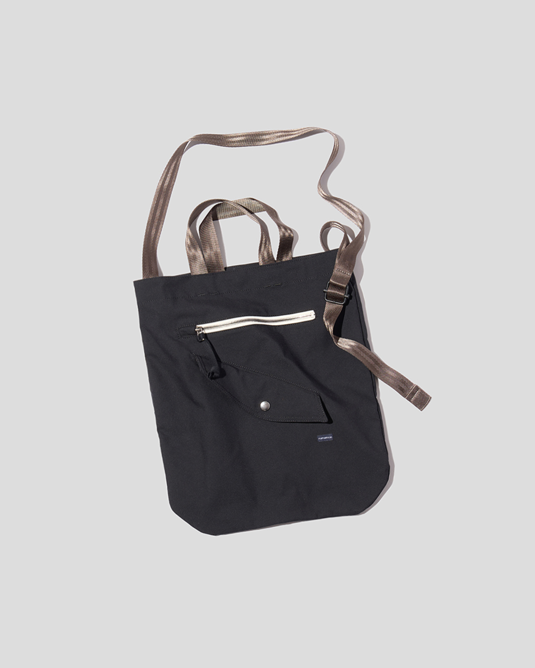 【希少】nanamica ナナミカ 2way ヘルメットバッグ ショルダーバッグ nanamica / ナナミカの服のこと 第八回 「必要十分を極めて。」