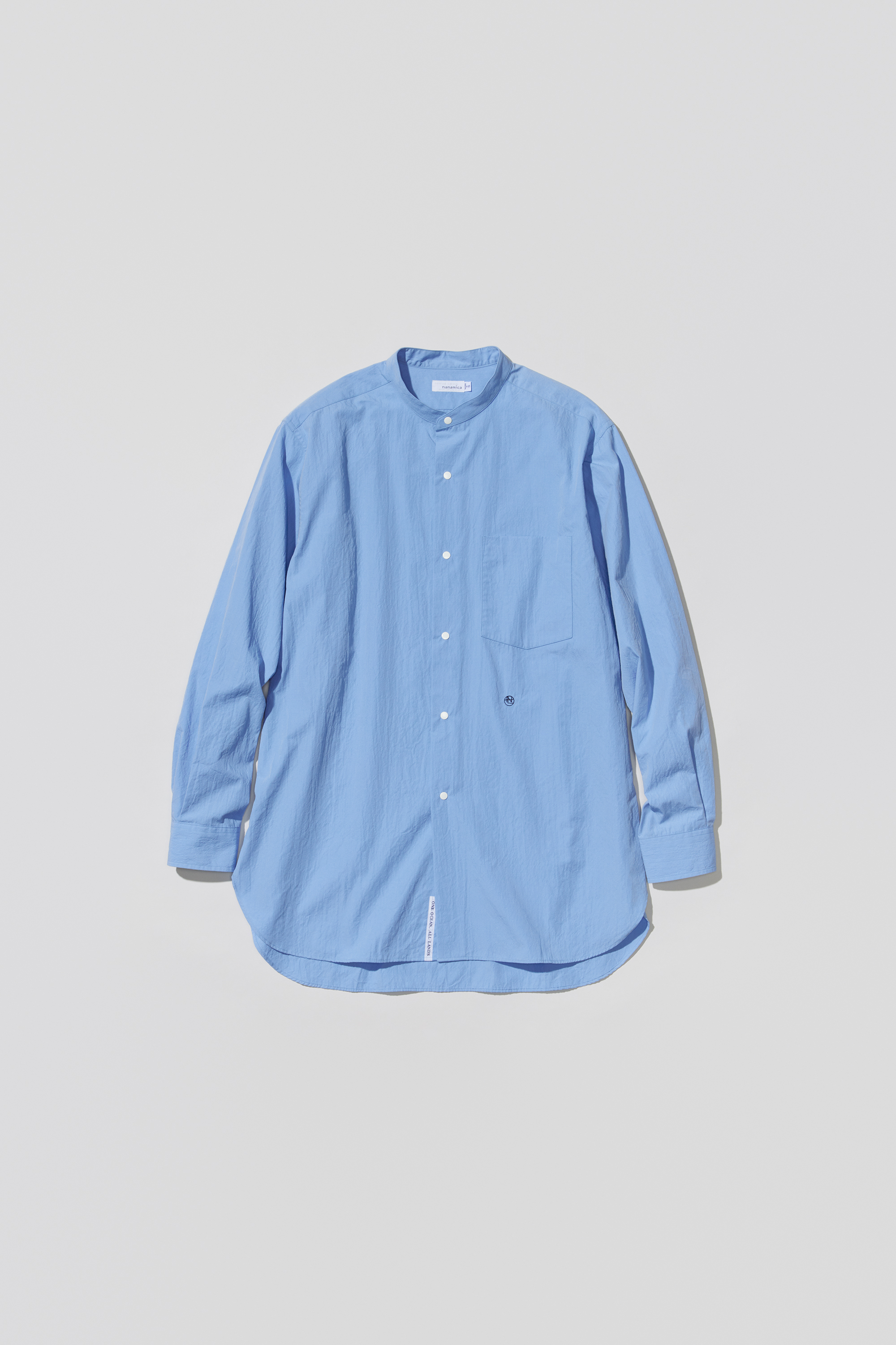 nanamica ナナミカ バンドカラーシャツ スナップボタン ネイビー L nanamica / ナナミカの服のこと 第十六回 「選ばない朝に。」