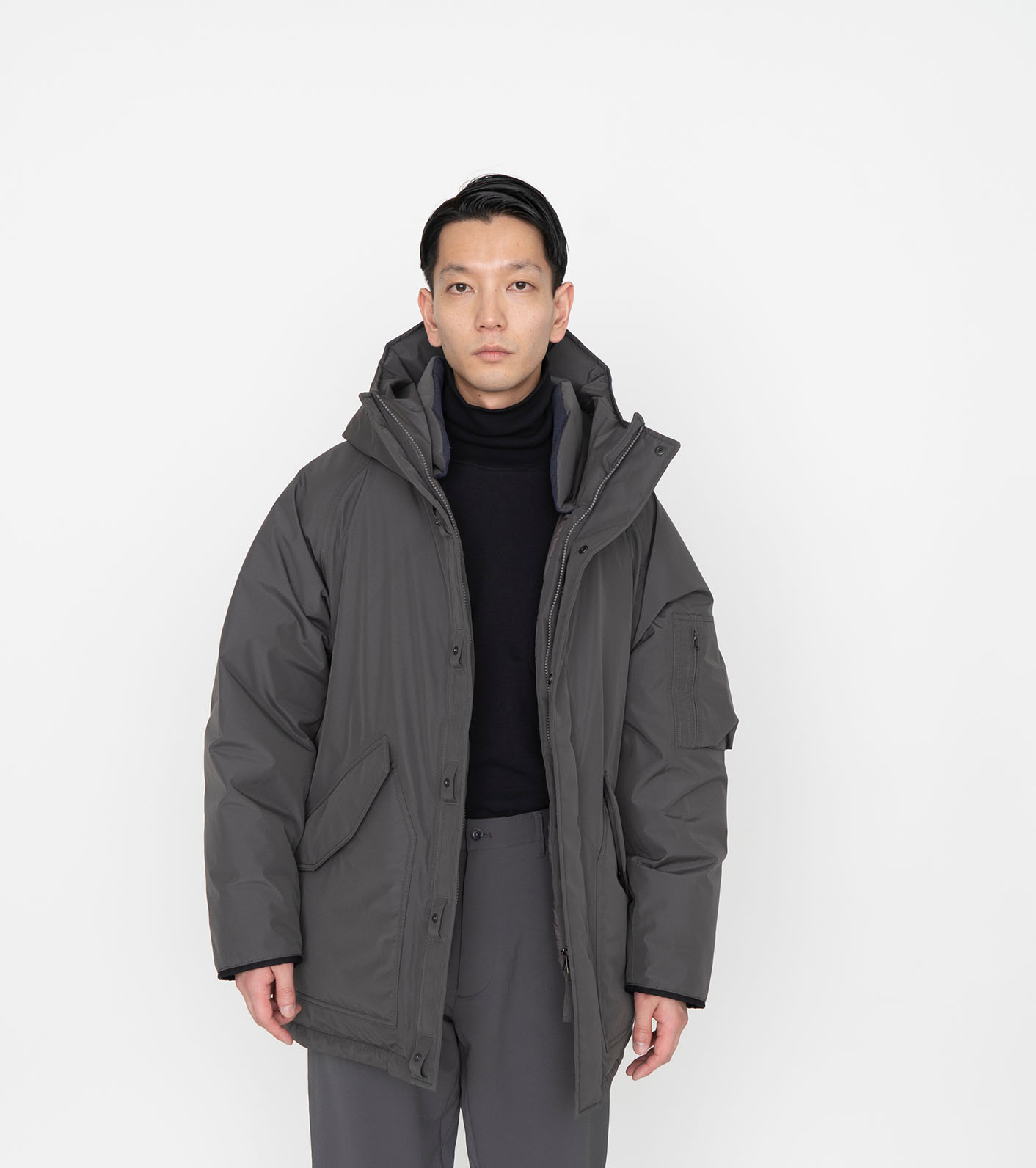 nanamica / GORE-TEX Down Coat