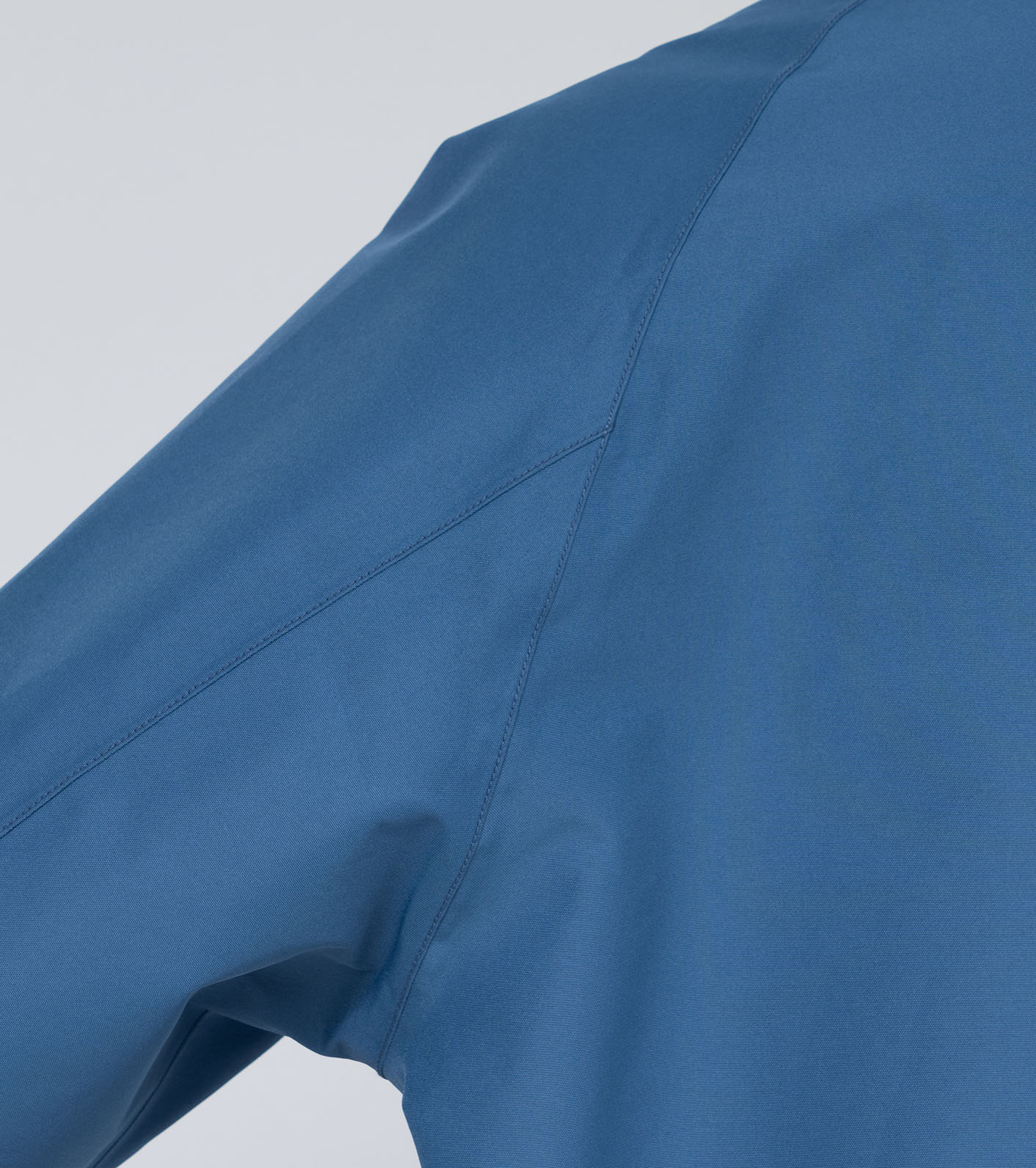 nanamica / 2L GORE-TEX Coach Jacket nanamica / 2L GORE-TEX Coach Jacket