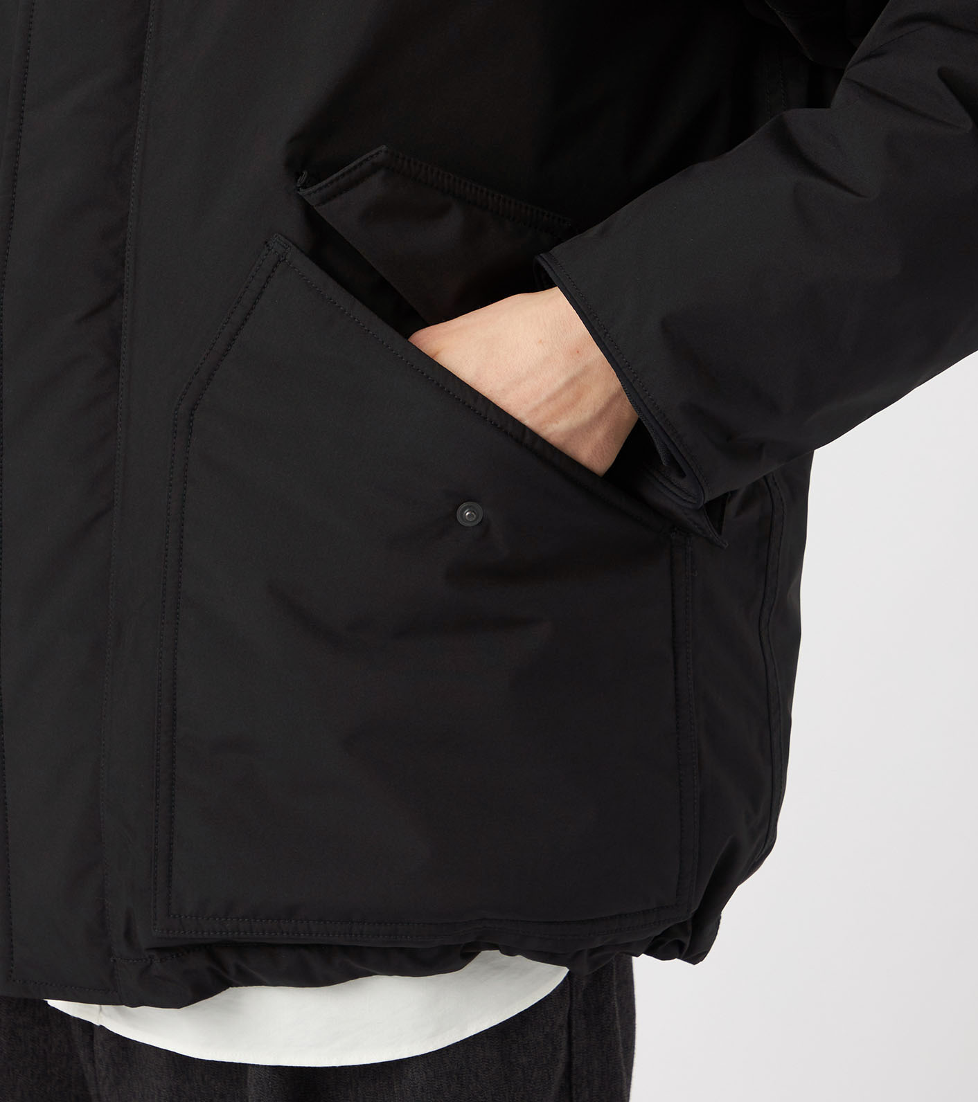 nanamica / GORE-TEX Down Coat