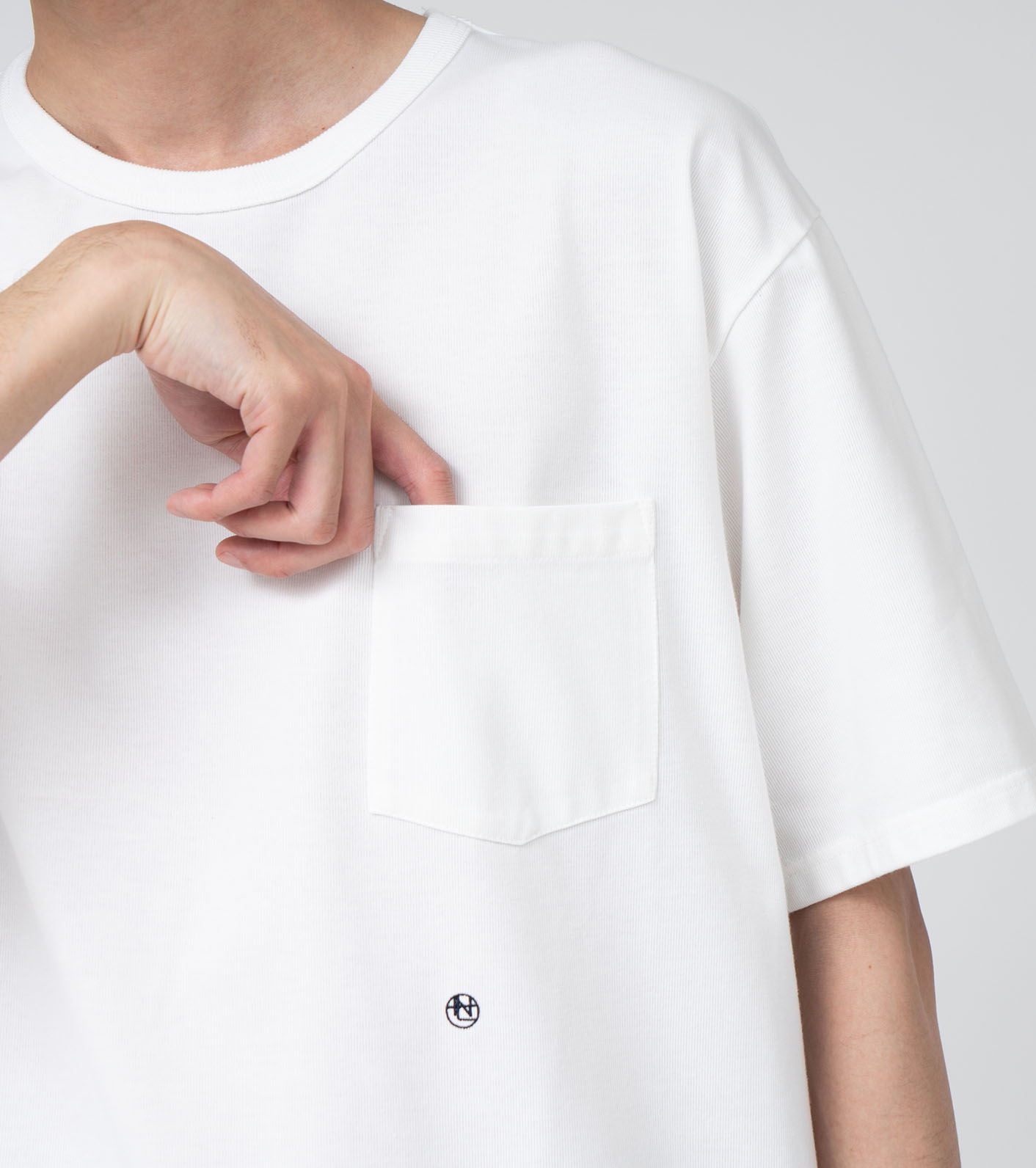 nanamica / COOLMAX Jersey Pocket Tee