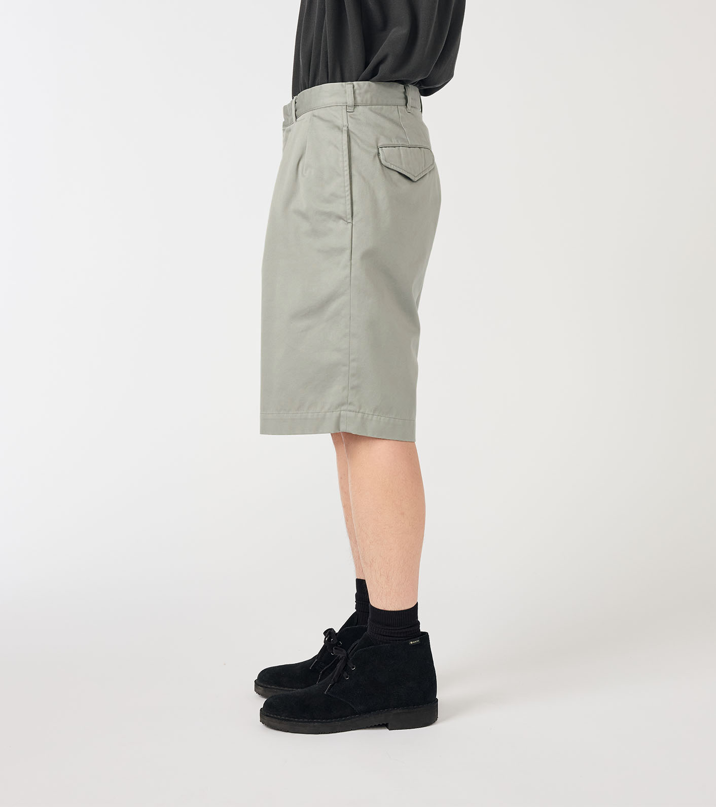nanamica / Double Pleated Chino Shorts