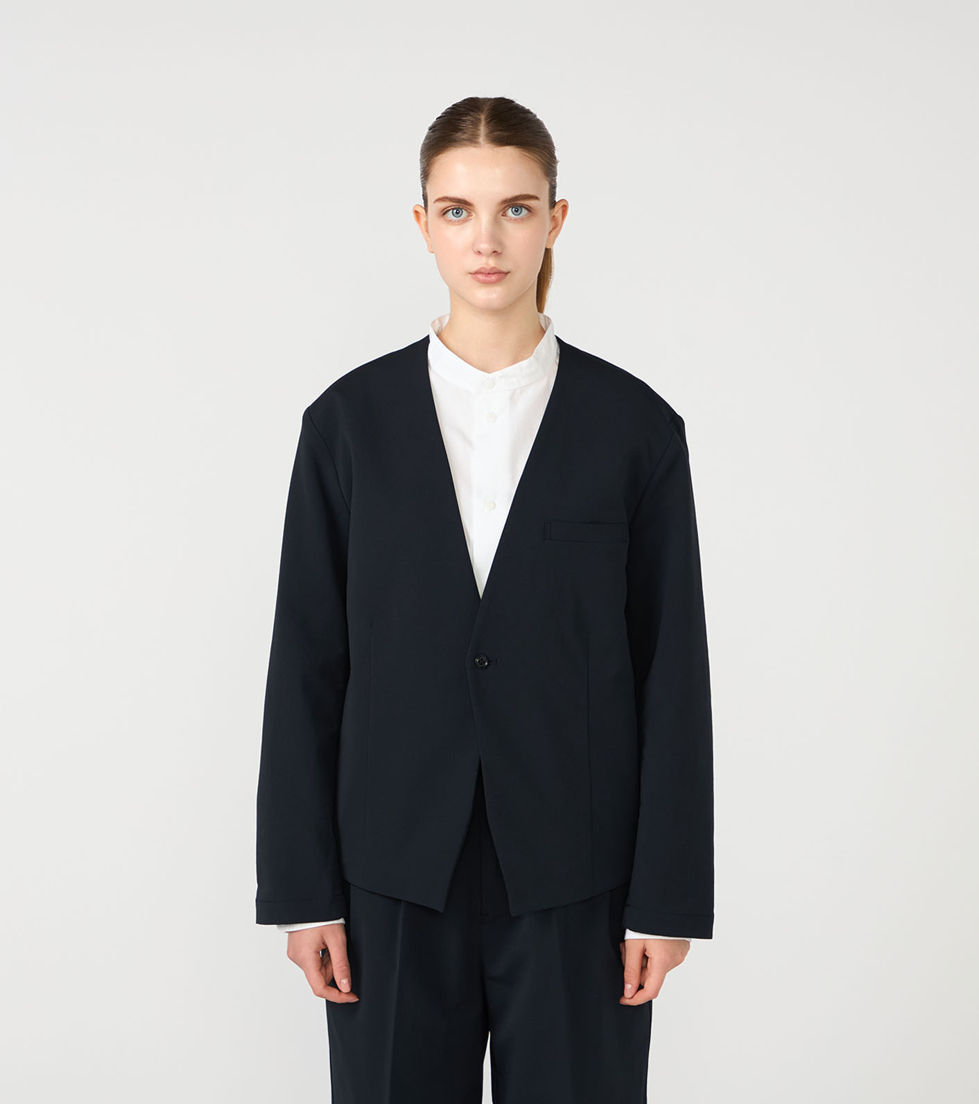 【新品未使用、定価半額以下】ALPHADRY Crew Jacket nanamica ALPHADRY Crew Jacket, Black – Navyblue