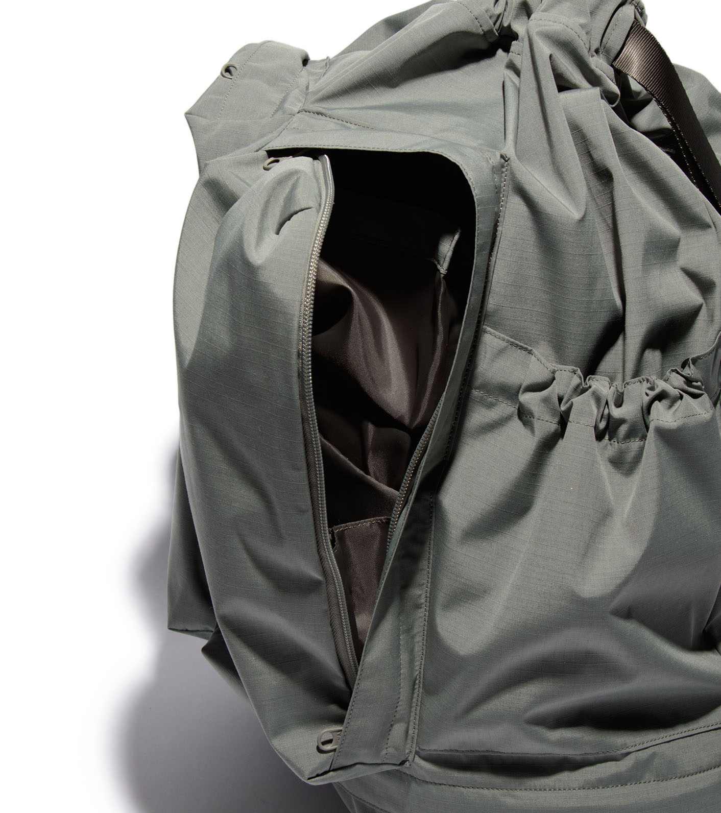 nanamica / Mountain Wind Backpack