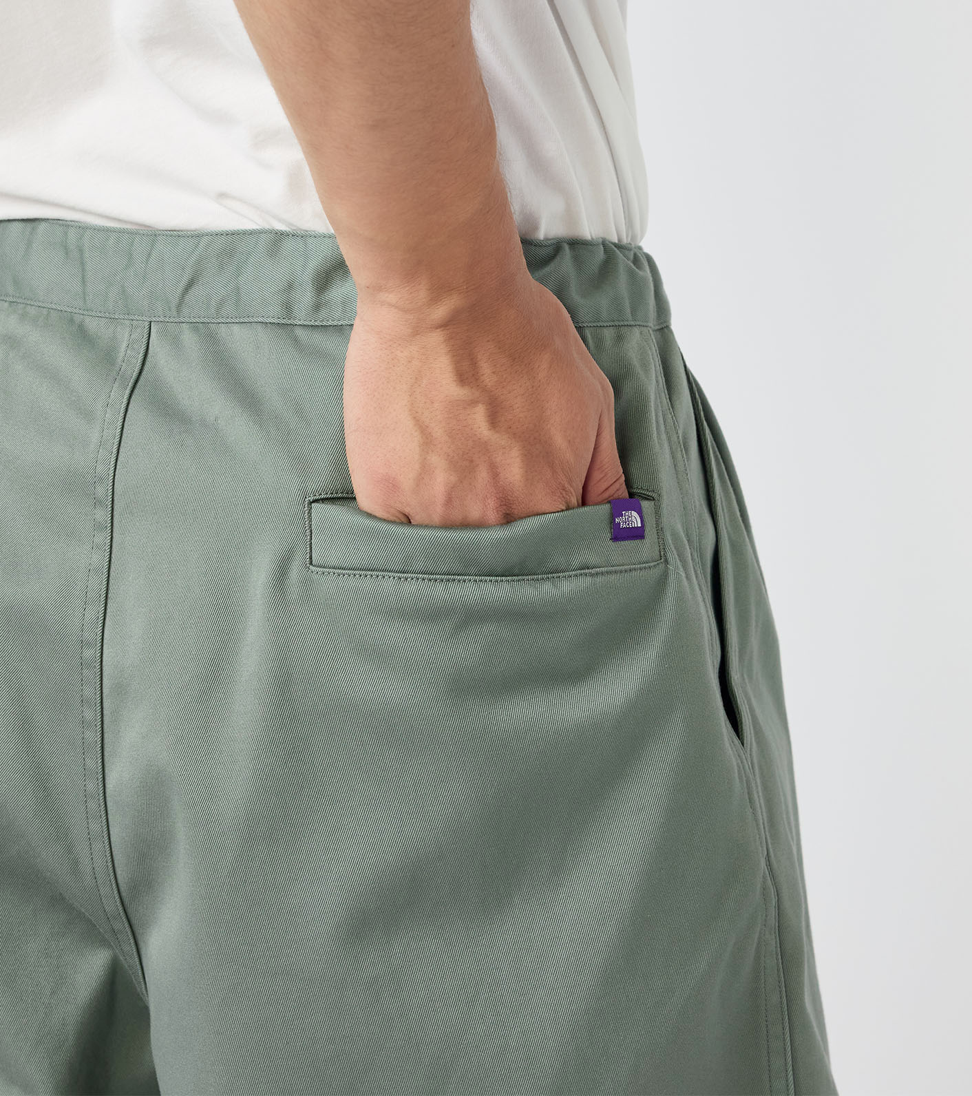 nanamica / Chino Tuck Field Shorts