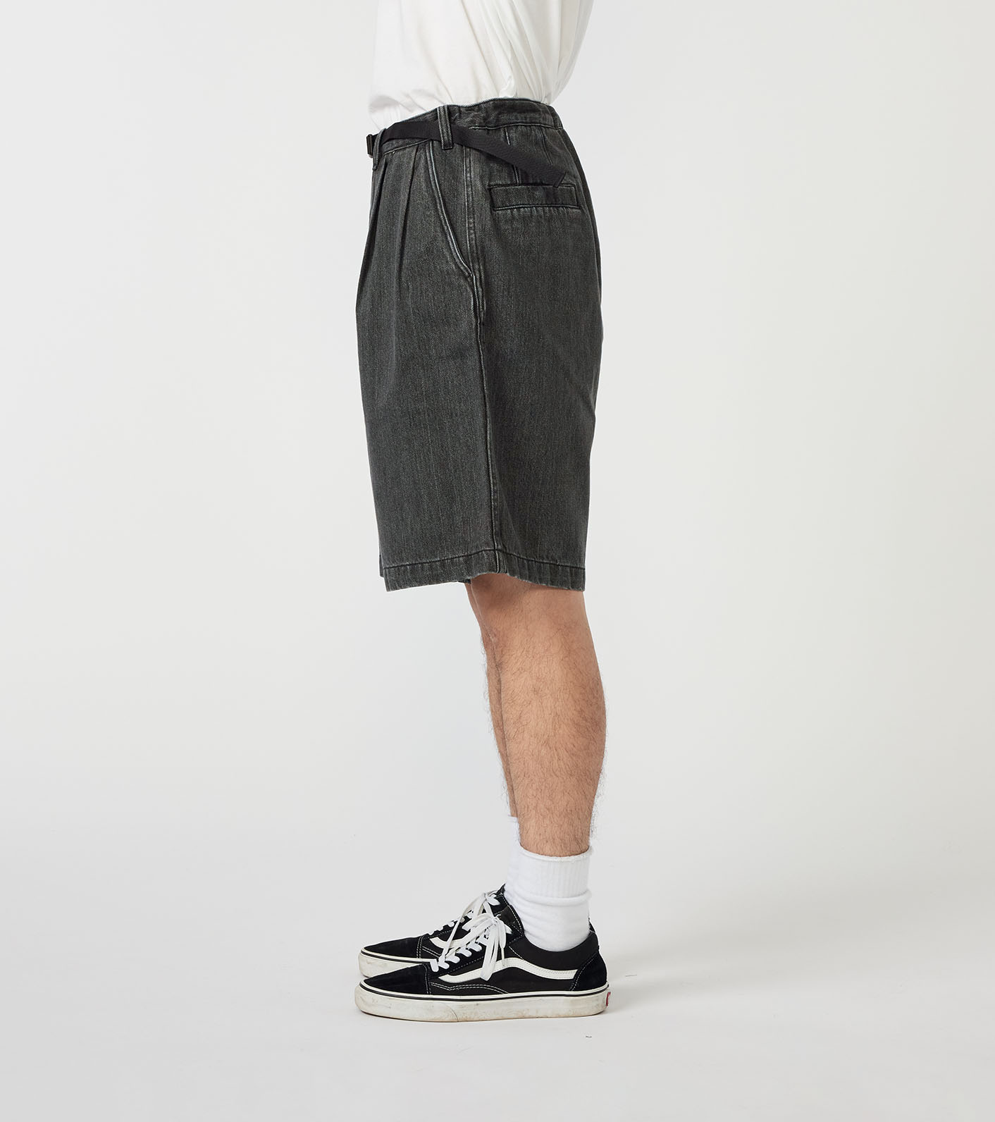 nanamica / Denim Tuck Field Shorts