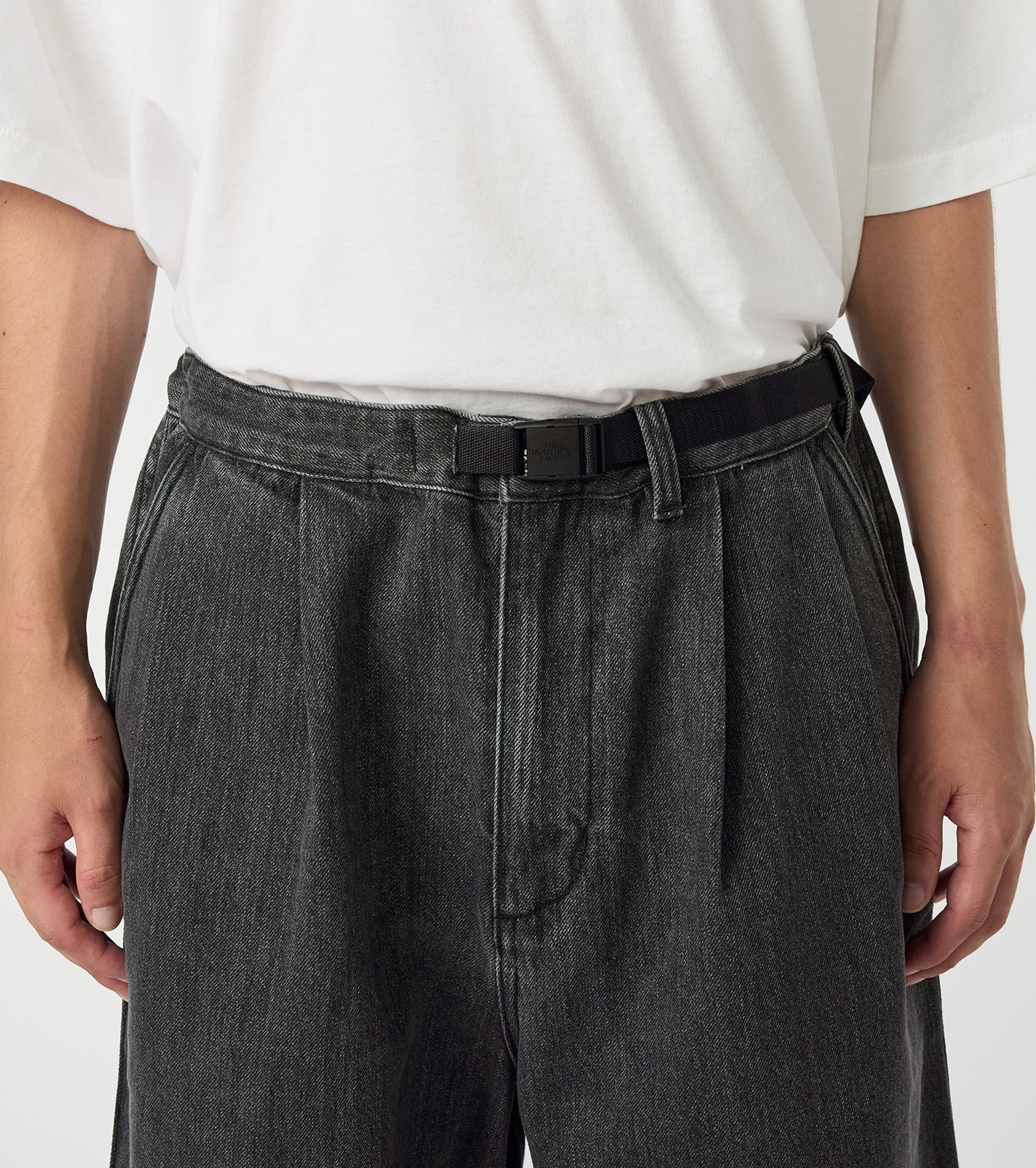 nanamica / Denim Tuck Field Shorts