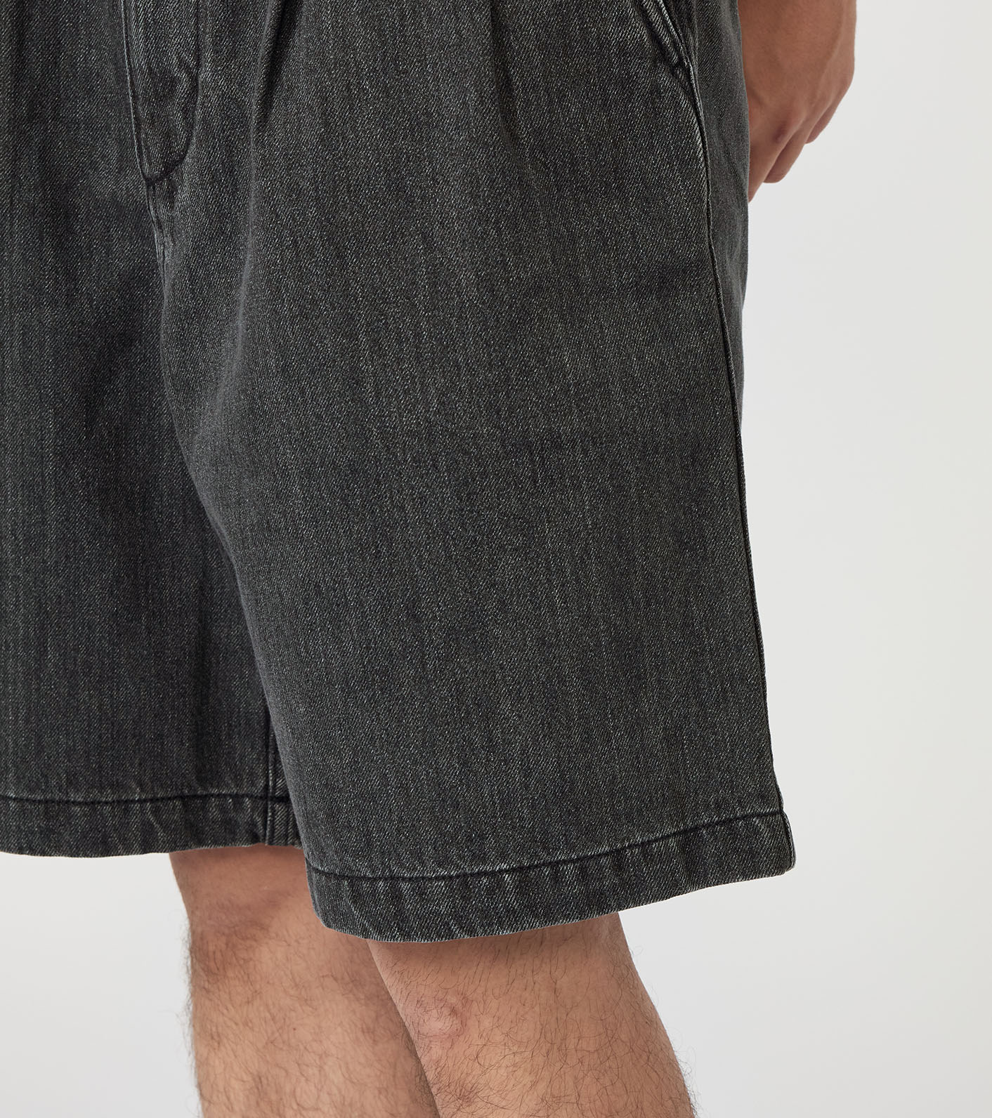nanamica / Denim Tuck Field Shorts