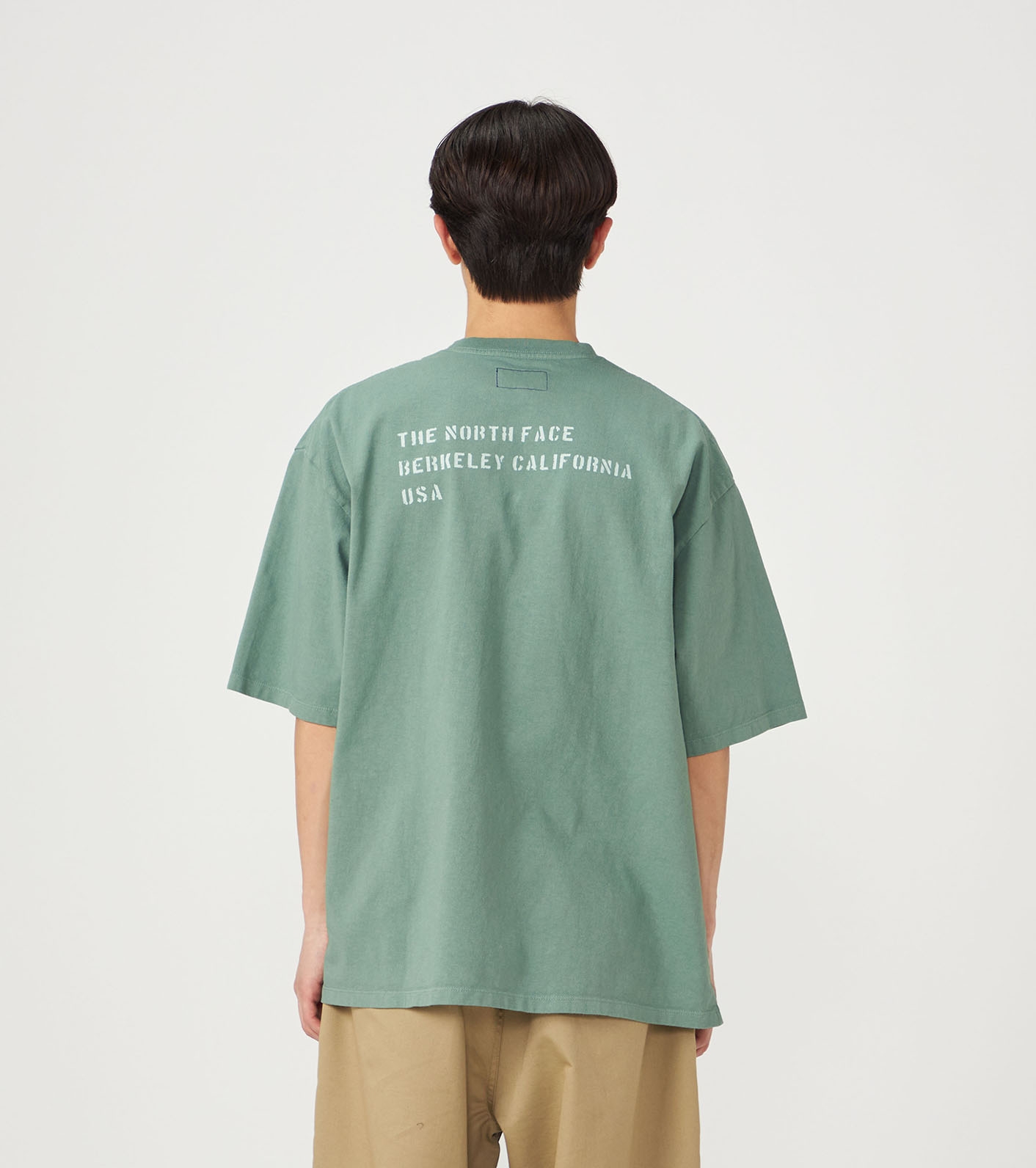 nanamica / 7oz Field Graphic Tee