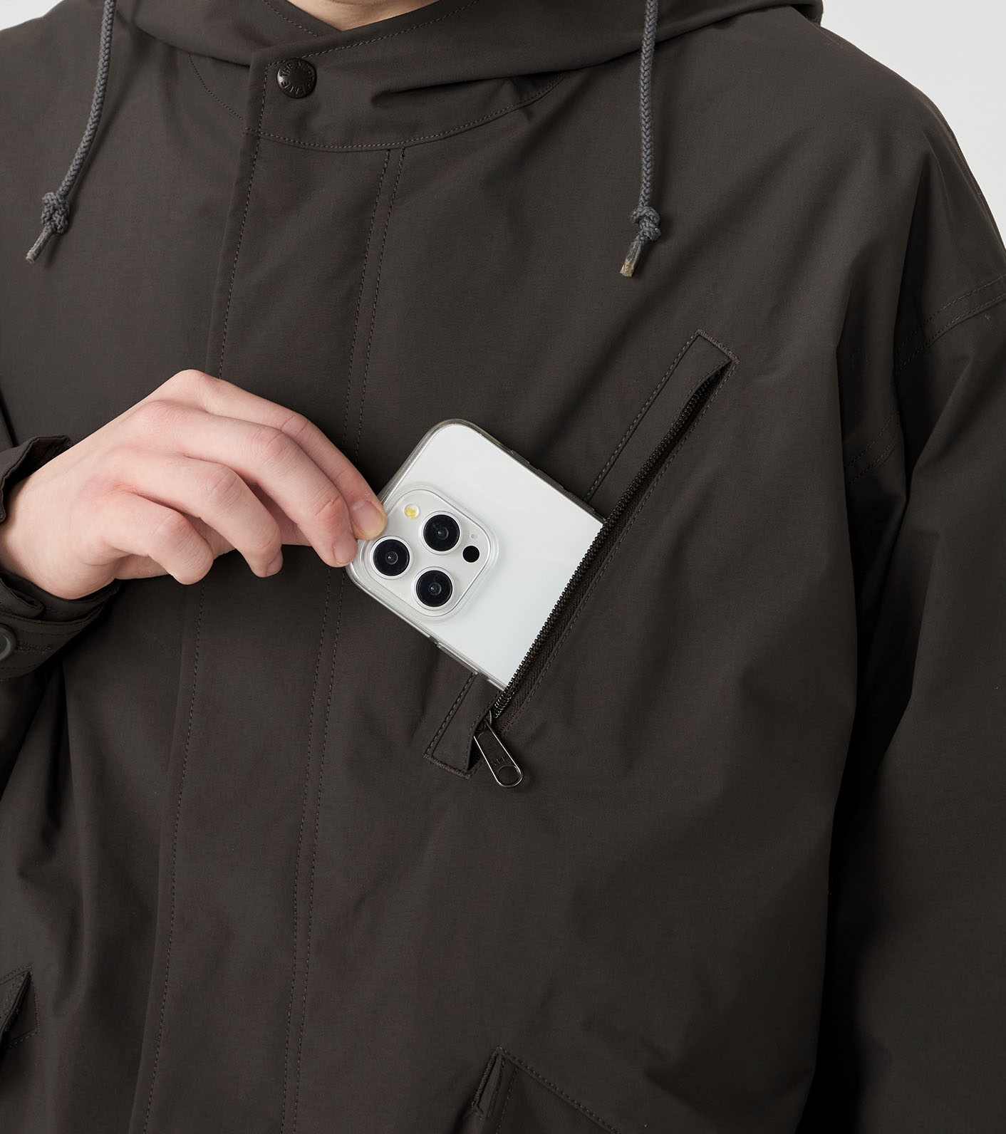 nanamica / GORE-TEX Field Hooded Coat