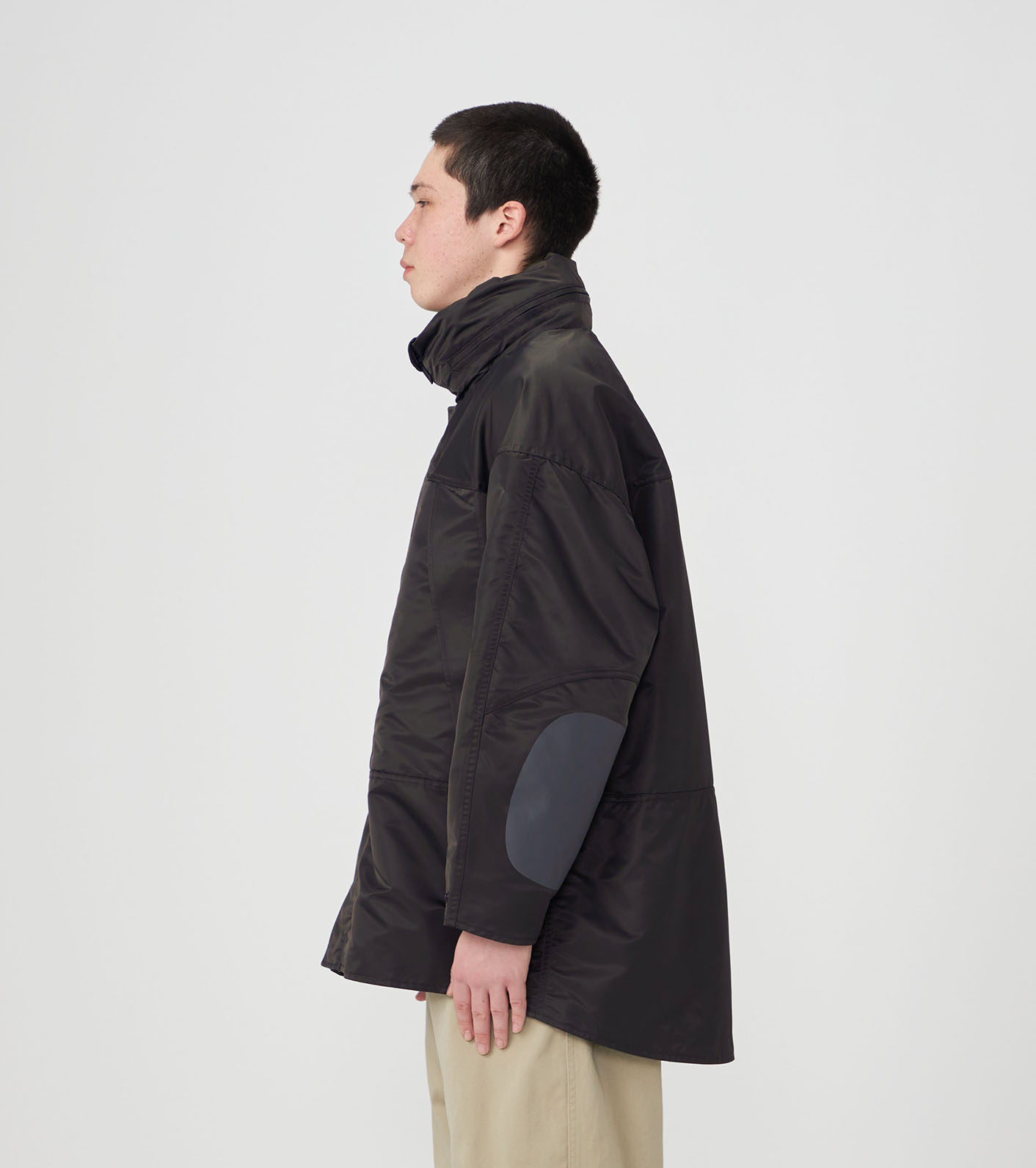 23区★タグ付新品【38】シャカシャカナイロンフィールドコート☆羽織り物　旅行 nanamica / PLAS Nylon Twill Field Coat