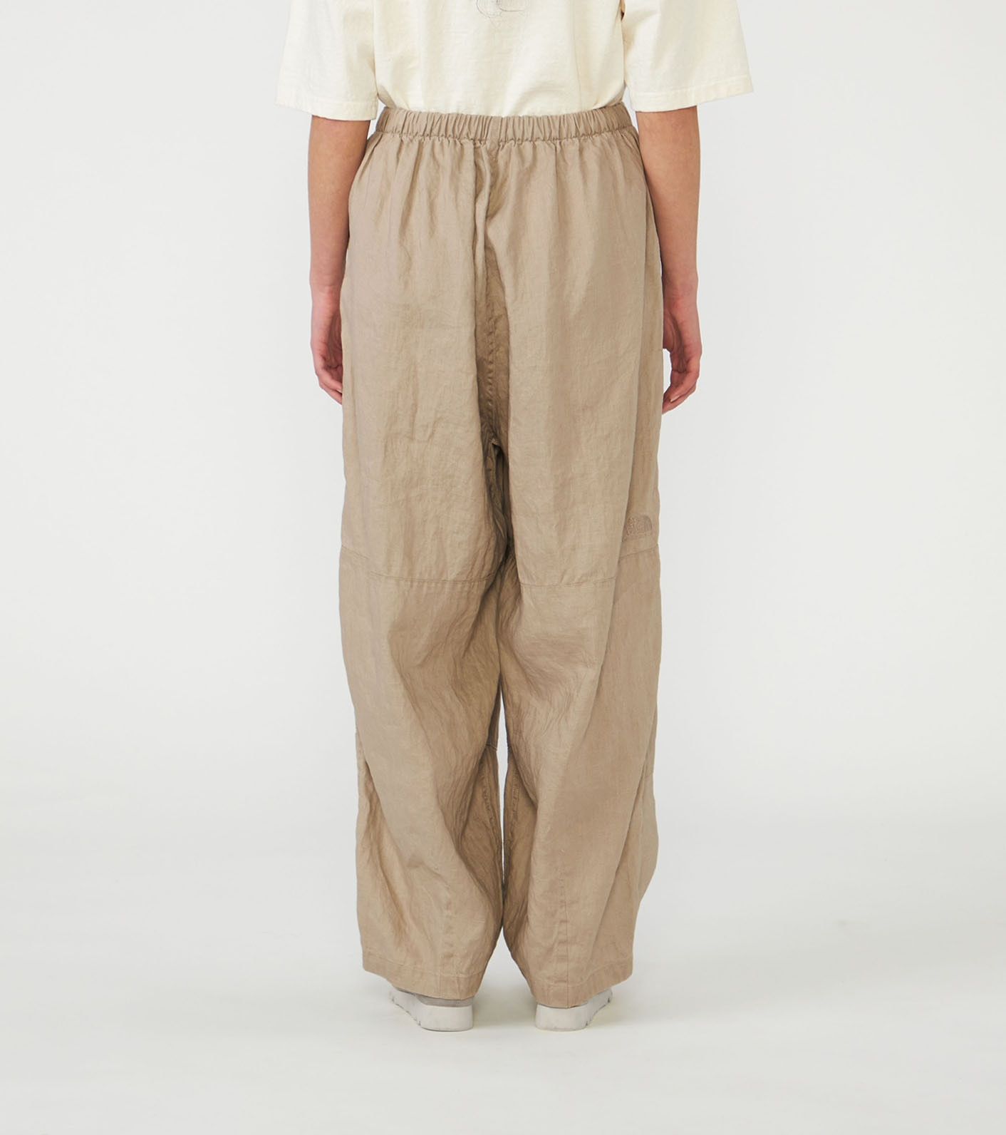 nanamica / Hemp Field Shirred Pants nanamica / Hemp Field Shirred Pants
