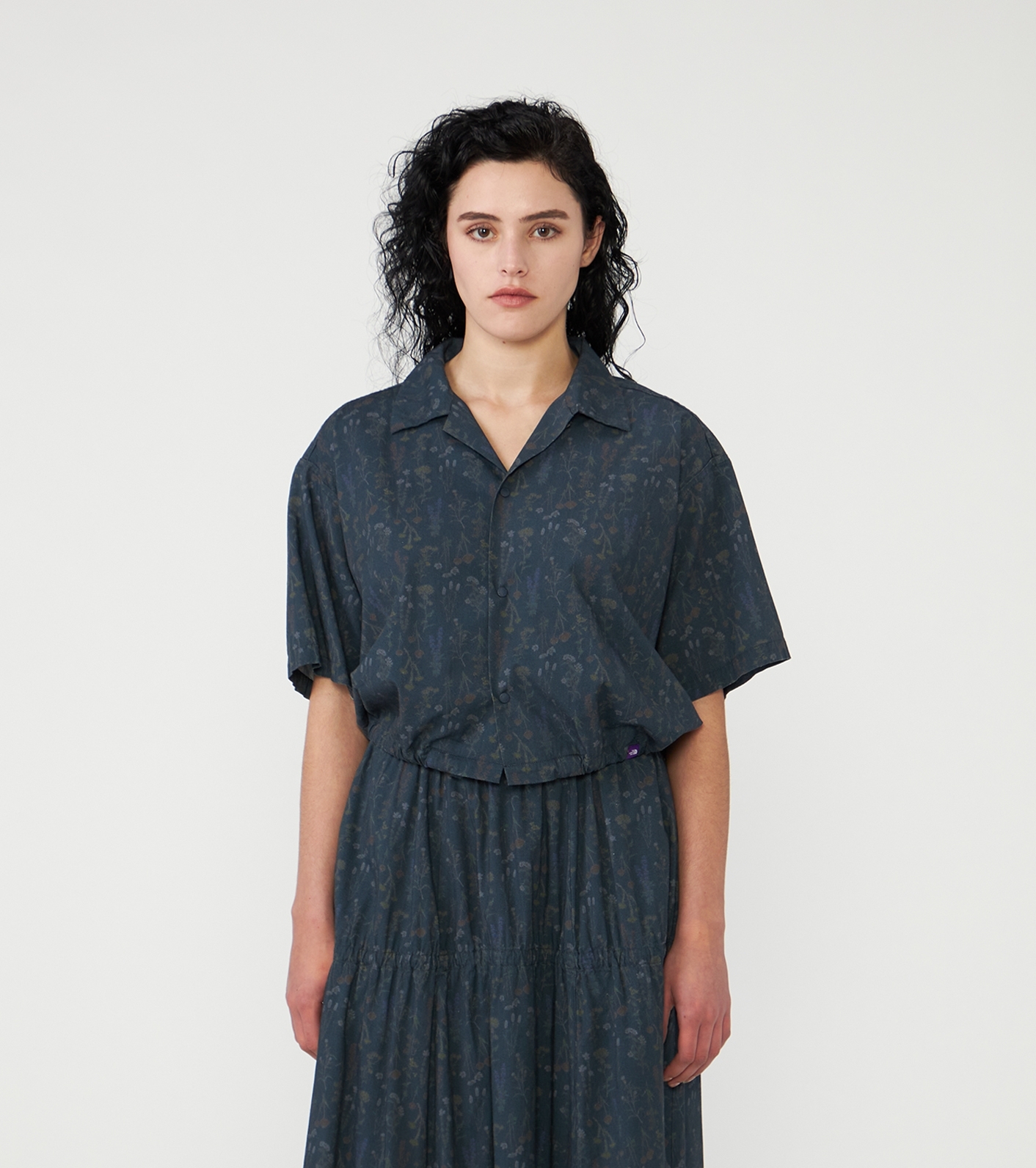 トップス Multiway Fly Flower Shirt nanamica / Flower Printed Cropped Shirt