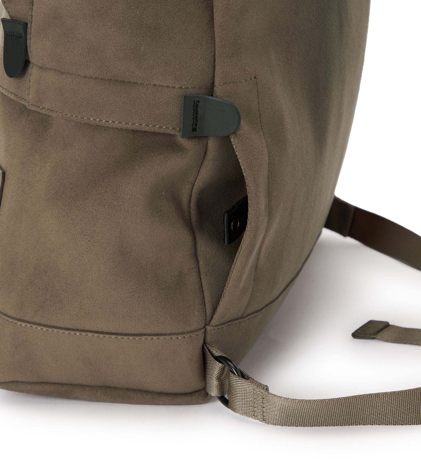 nanamica / Synthetic Leather Field Day Pack