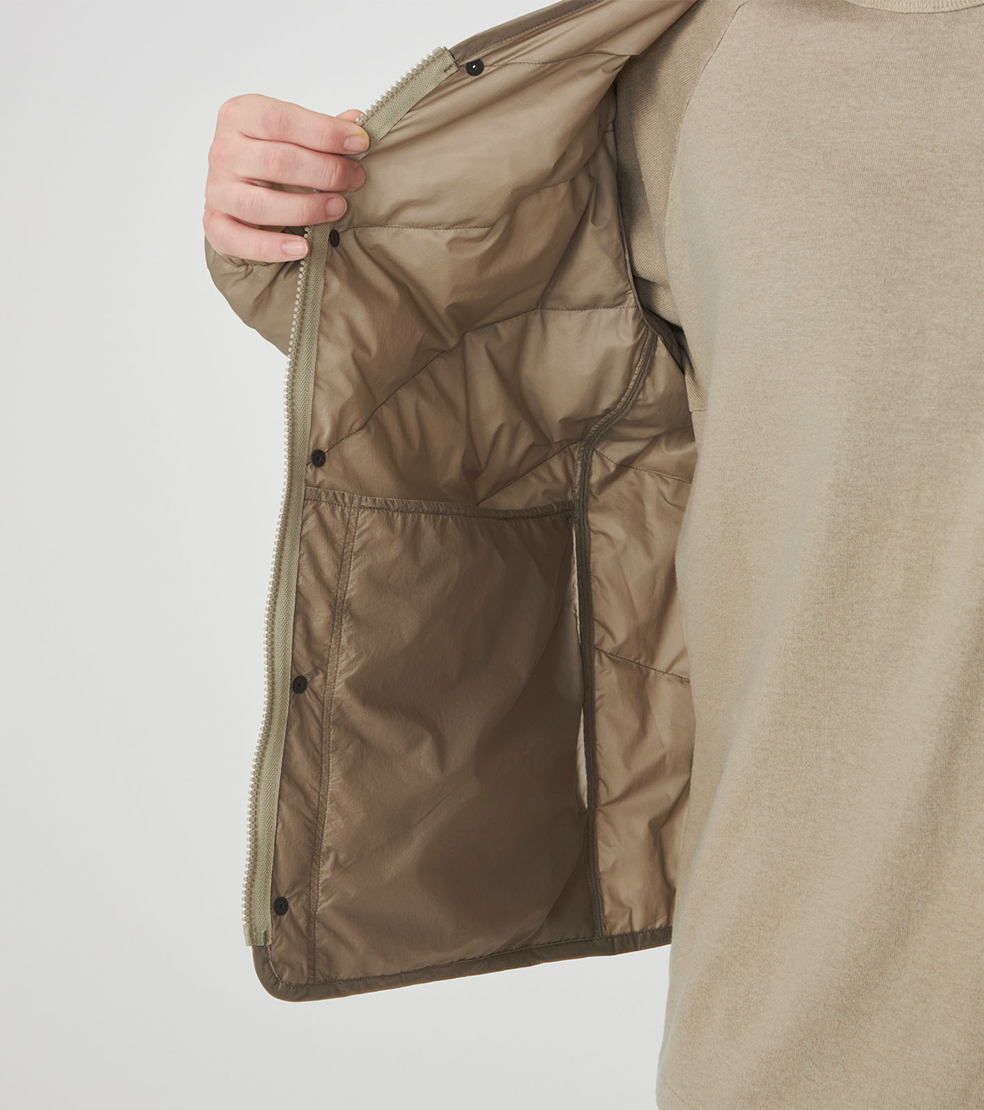 chon様 nanamica / PLAS Field Down Cardigan