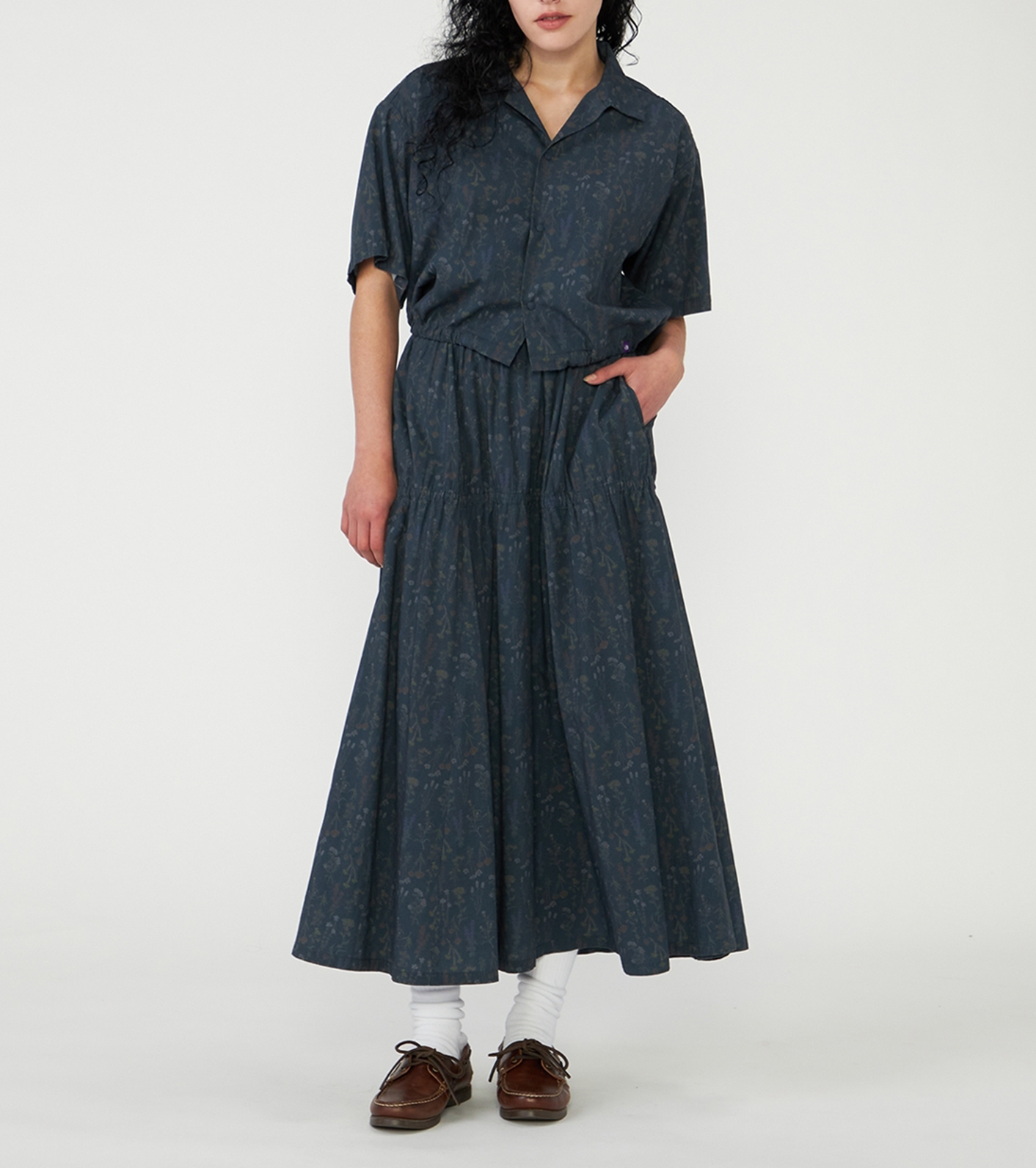 nanamica / Flower Printed Cropped Shirt