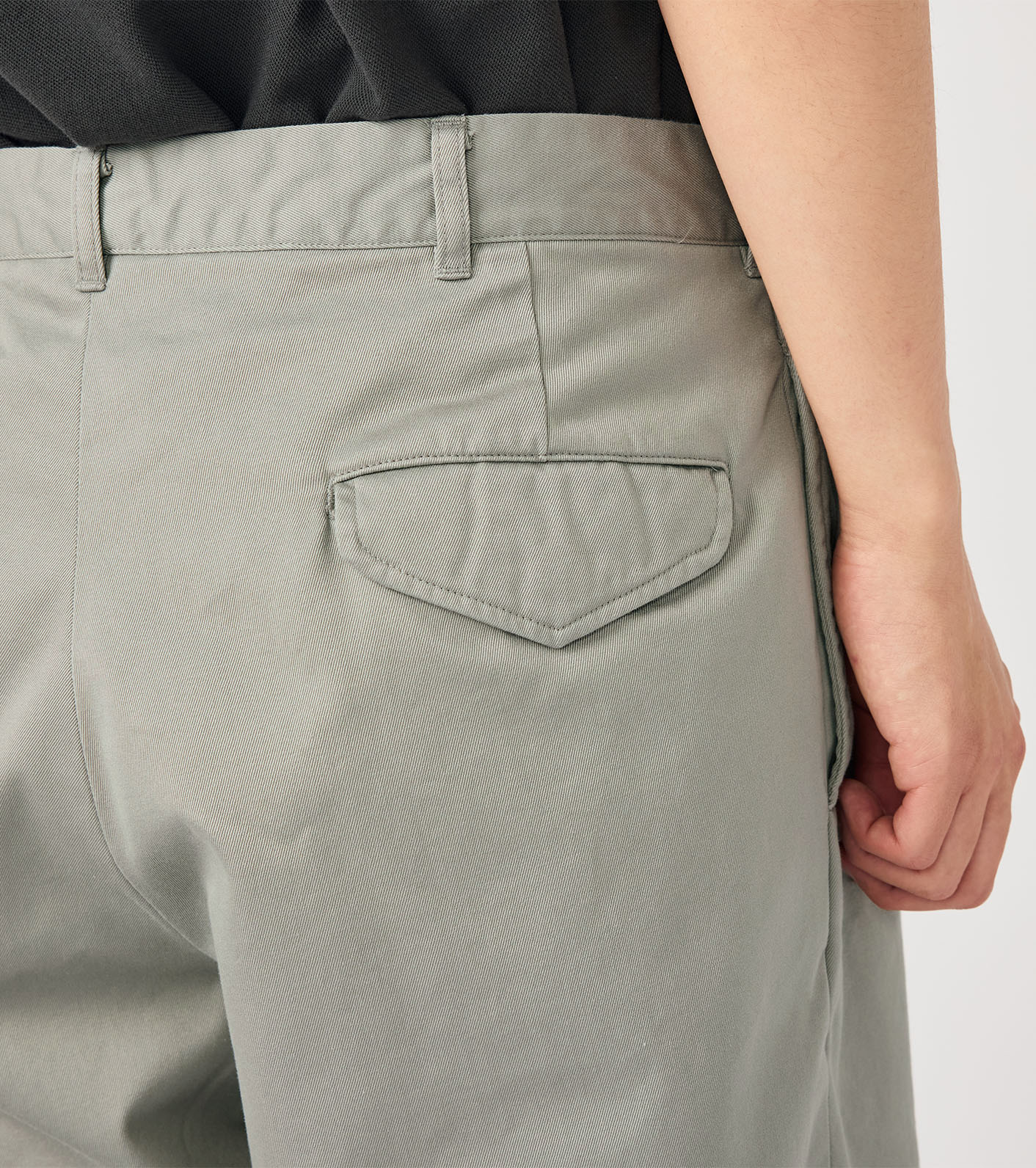 nanamica / Double Pleated Chino Shorts