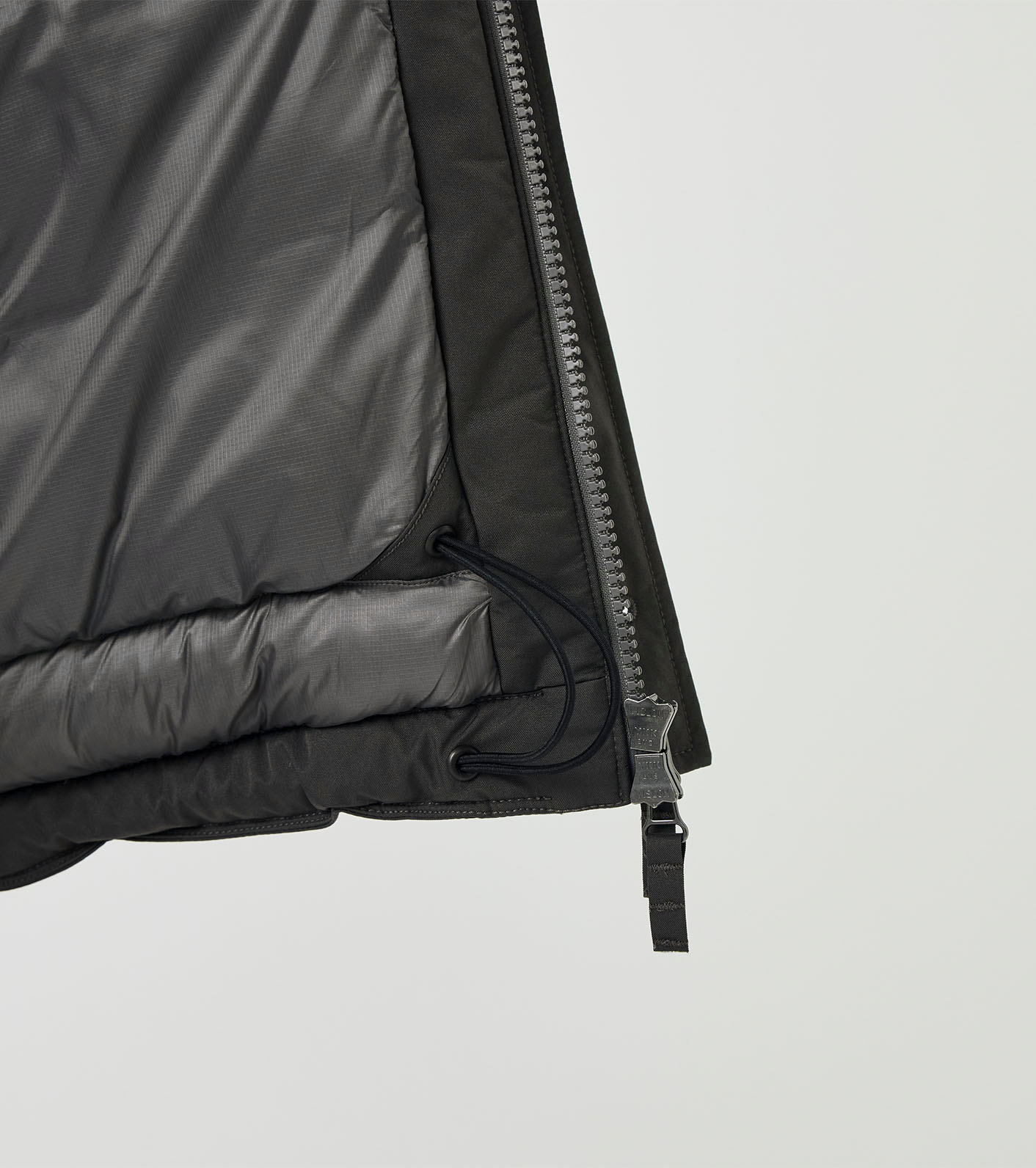 nanamica / 2L GORE-TEX Down Jacket